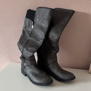 Guess gray tall boots